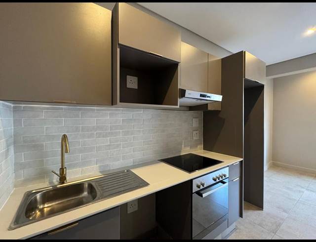 0 BEDROOM APARTMENT FOR SALE IN SANDTON CENTRAL